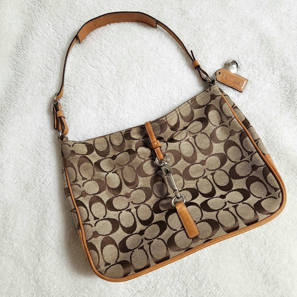 Coach shoulder bag